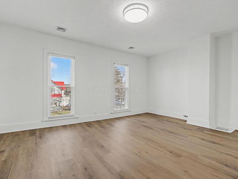 513 S Poplar Street , Bucyrus, OH 44820 Photo 24