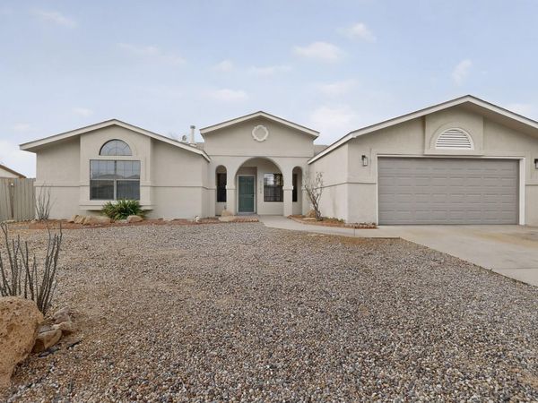 1709 Savannah Drive NE, Rio Rancho, NM 87144