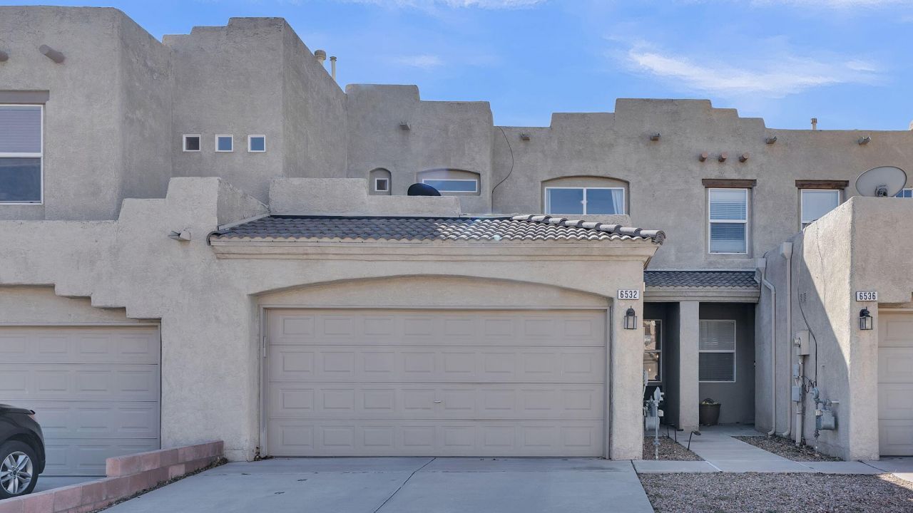 6532 Los Pueblos Place Nw, Albuquerque, NM 87114 Main Photo
