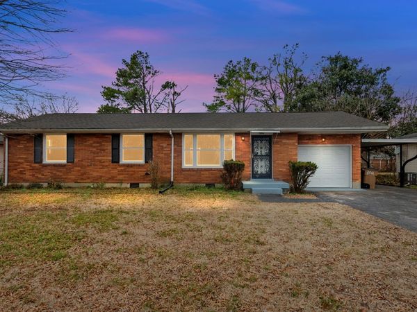 3061 Richmond Hill Dr, Nashville, TN 37207