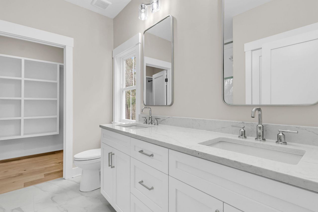 1919 Chestnut Oak Lane Photo 20