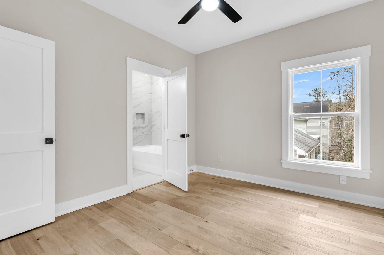 1919 Chestnut Oak Lane Photo 27