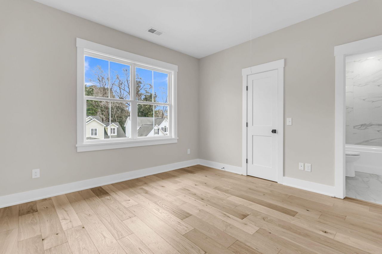 1919 Chestnut Oak Lane Photo 29