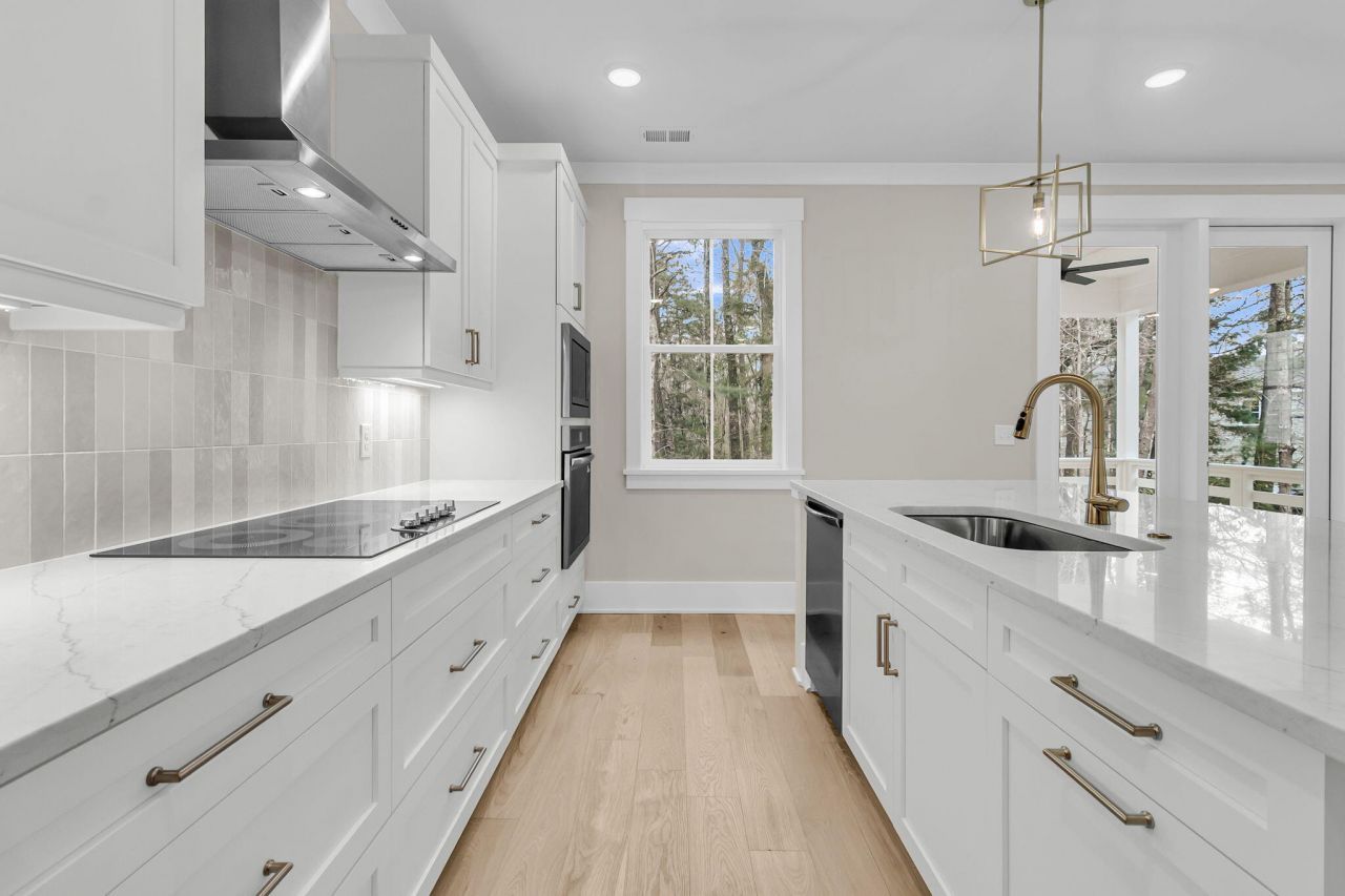 1919 Chestnut Oak Lane Photo 9