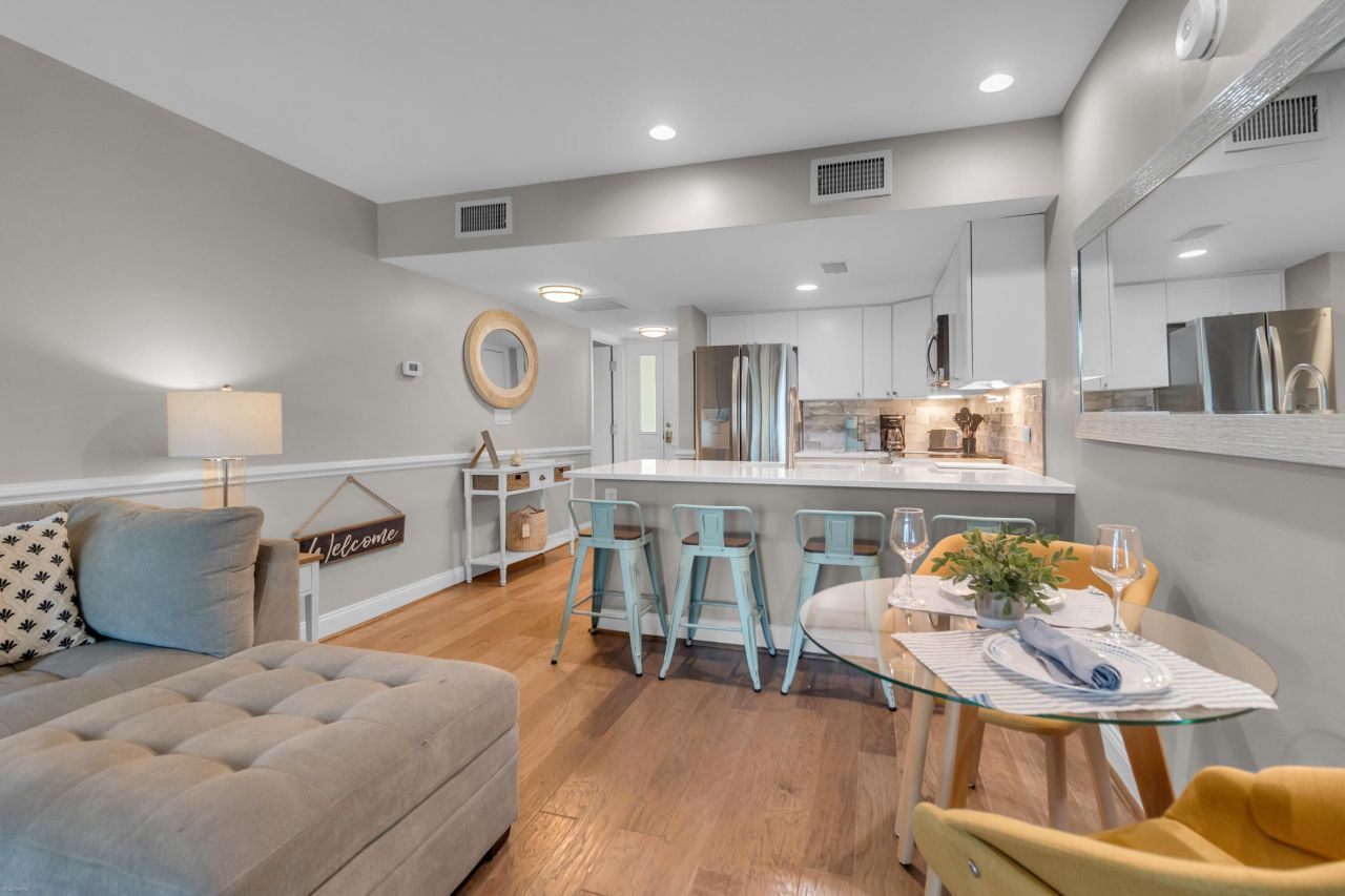 2943 Atrium Villa Drive Photo 14