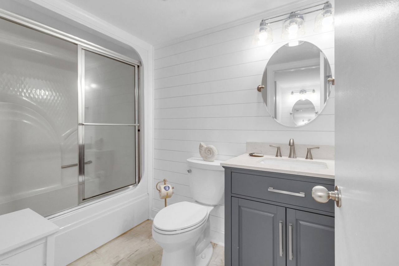 2943 Atrium Villa Drive Photo 27