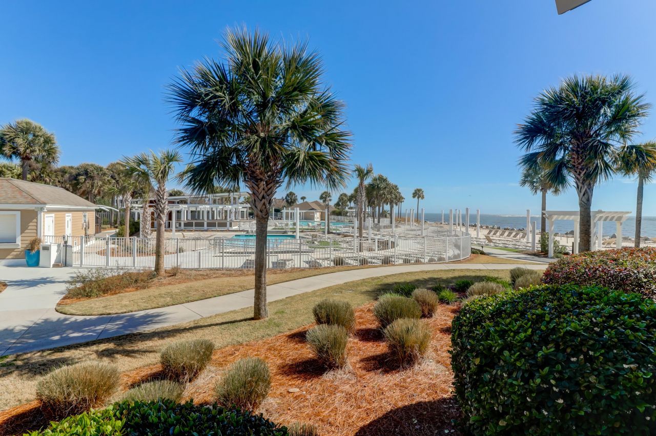 2943 Atrium Villa Drive Photo 45