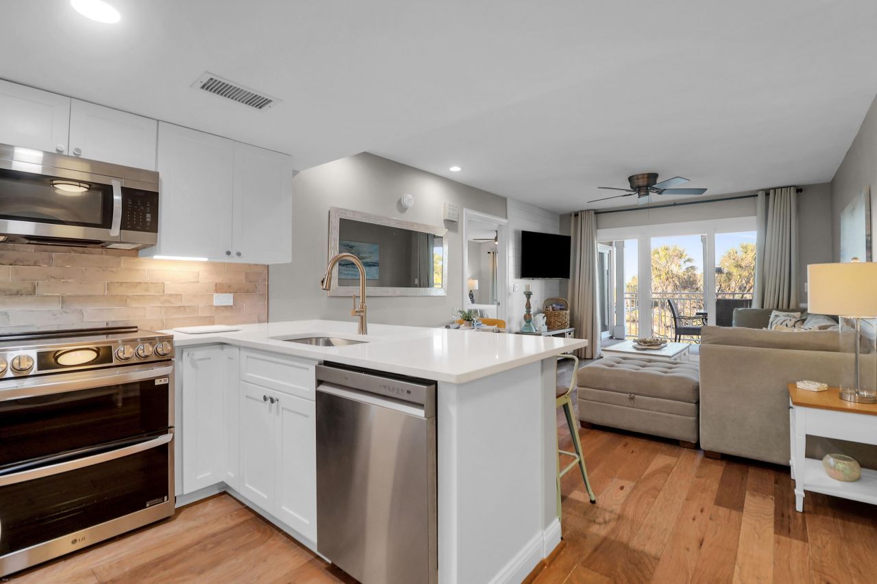 2943 Atrium Villa Drive Photo 6