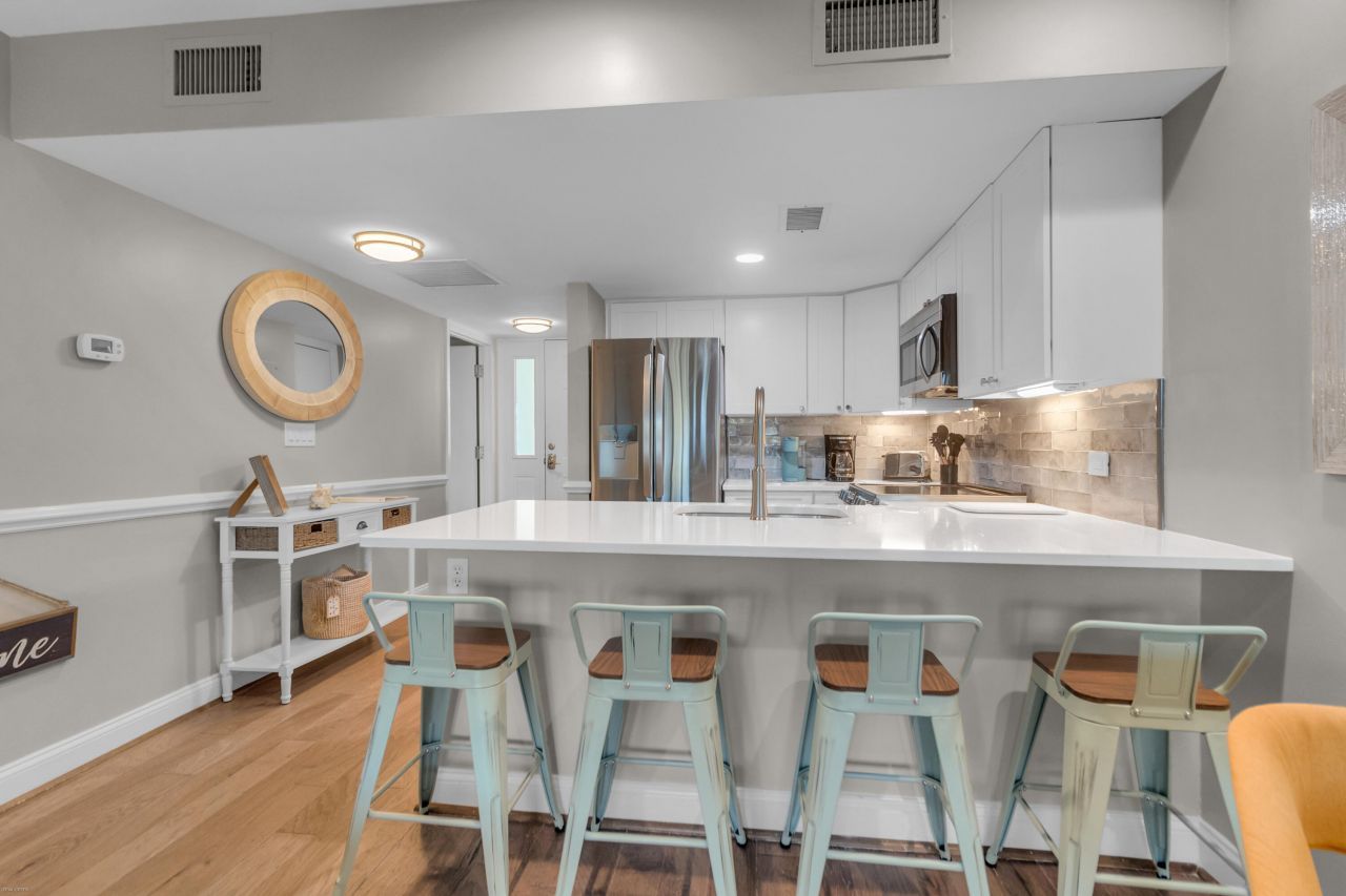 2943 Atrium Villa Drive Photo 8