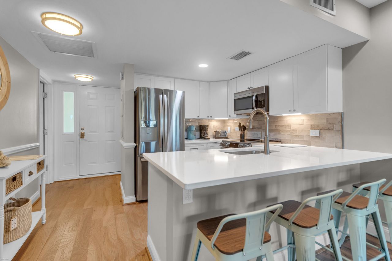 2943 Atrium Villa Drive Photo 9