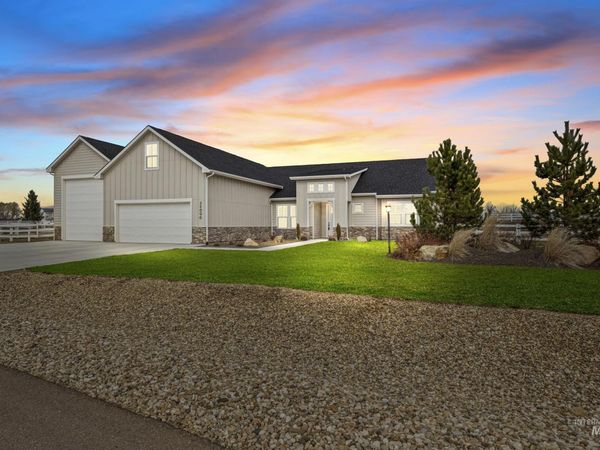 24696 Regal Road, Middleton, ID 83644