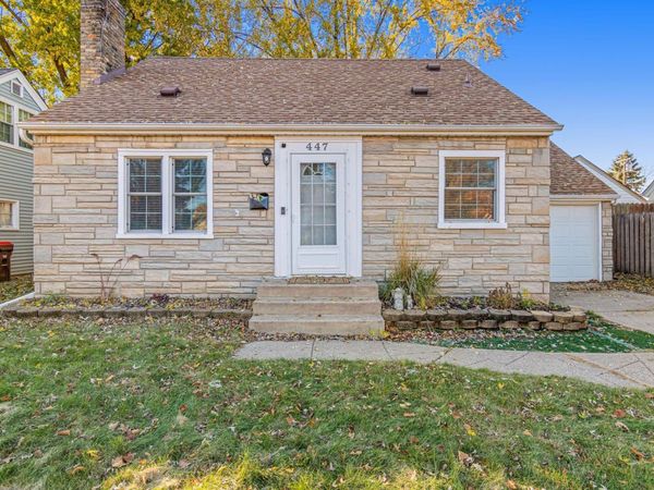 447 14th Avenue N, South Saint Paul, MN 55075