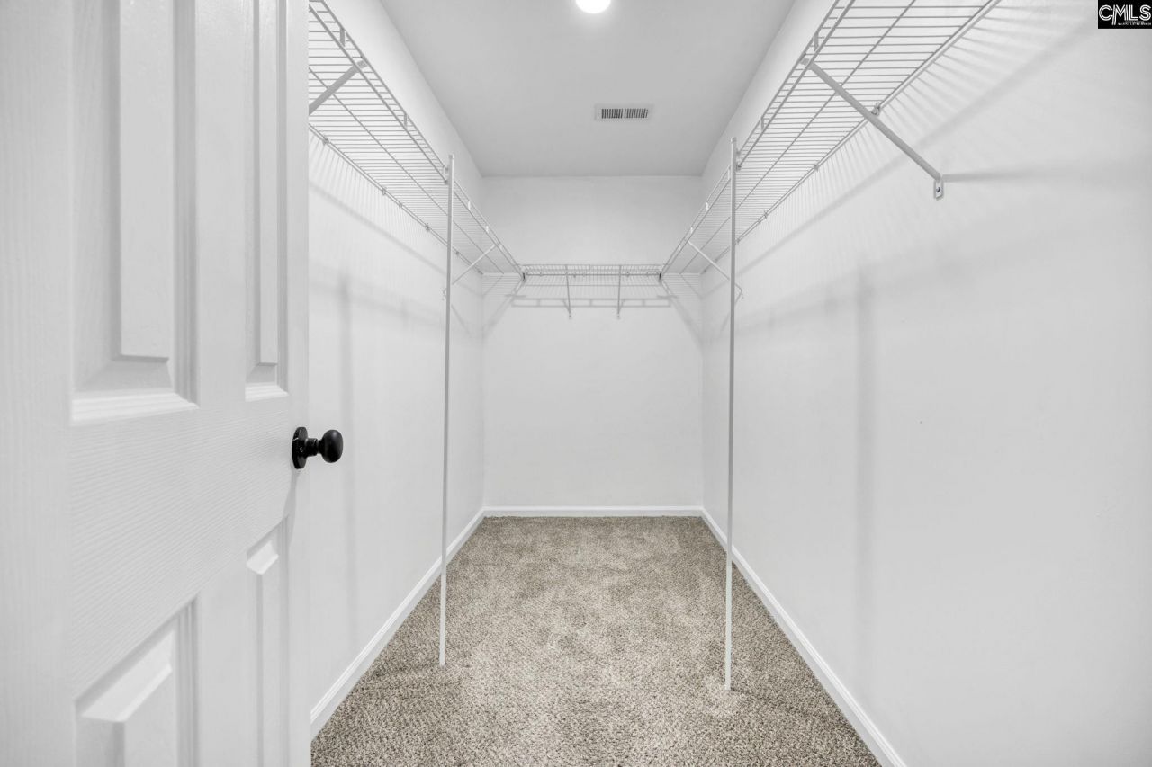 86 Deertrot Court Photo 19