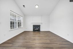 86 Deertrot Court photo 4