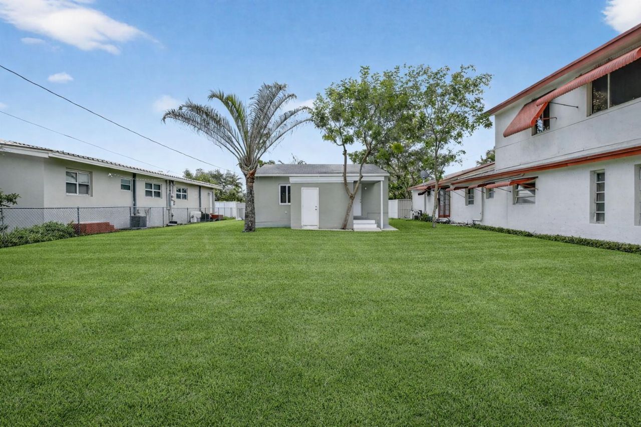 2515 Roosevelt Street, Hollywood, FL 33020 Photo