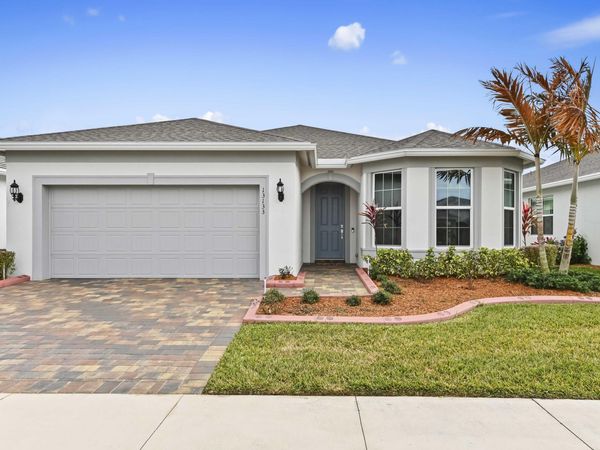 13133 SW Smalt Lane, Port Saint Lucie, FL 34987