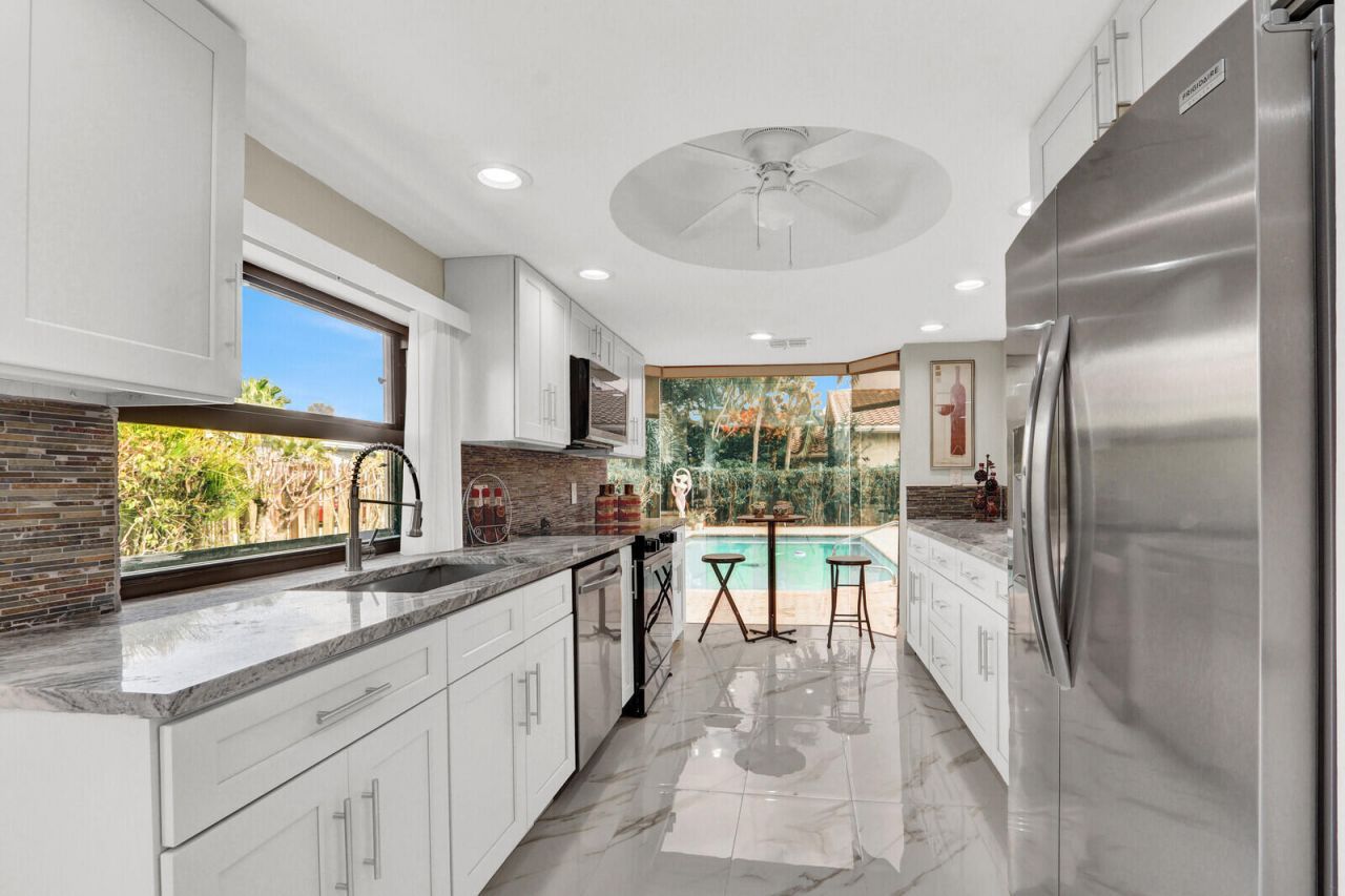 21052 Brookshire Terrace, Boca Raton, FL 33433 Photo