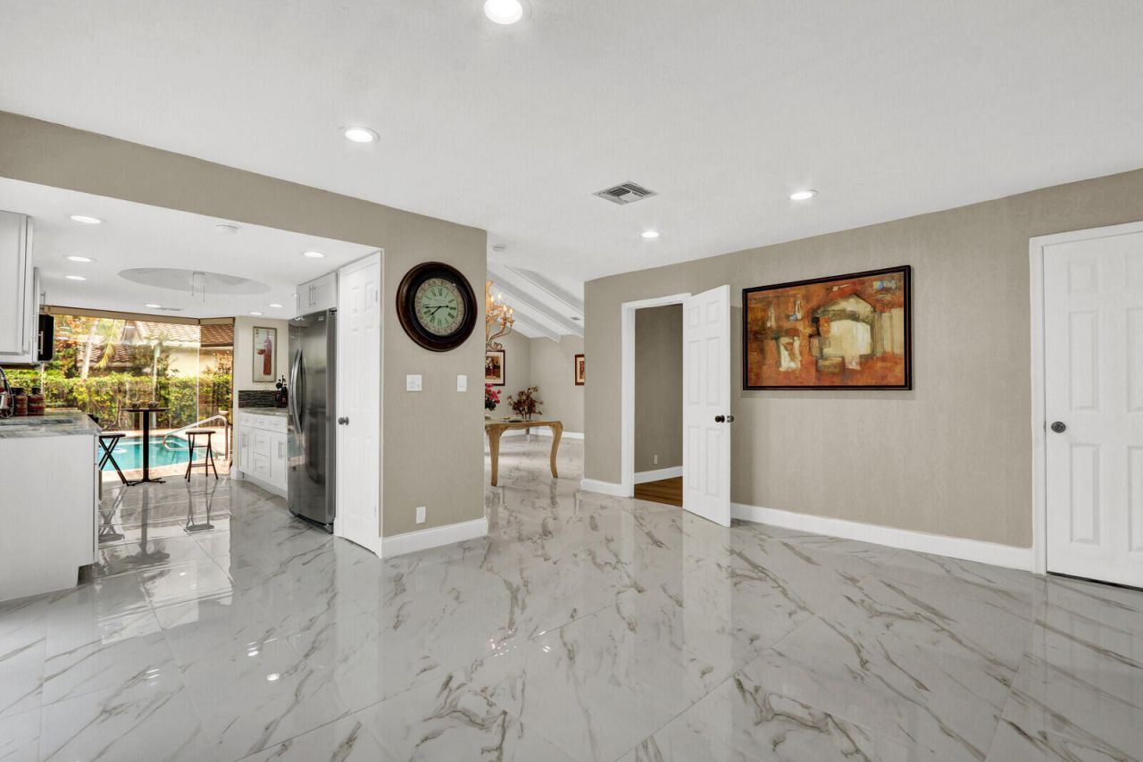 21052 Brookshire Terrace, Boca Raton, FL 33433 Photo