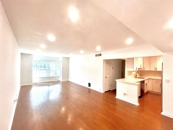 6600 NE 22nd Way, Unit 2309, Fort Lauderdale, FL 33308