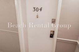 6840 Blue Heron Blvd.  photo 4