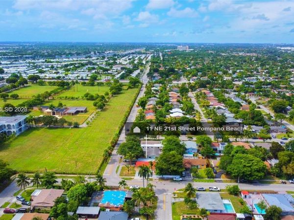11 NE 21st St , Unit 11, Pompano Beach, FL 33060