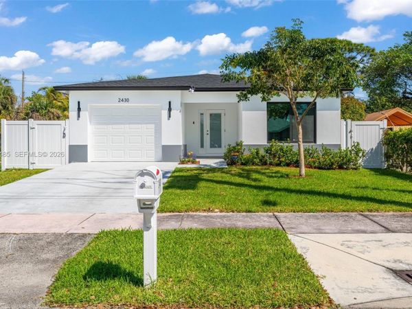 2430 NW 22nd Rd, Fort Lauderdale, FL 33311