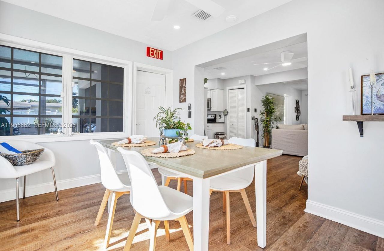 2450 NE 18th St , Pompano Beach, FL 33062 Photo