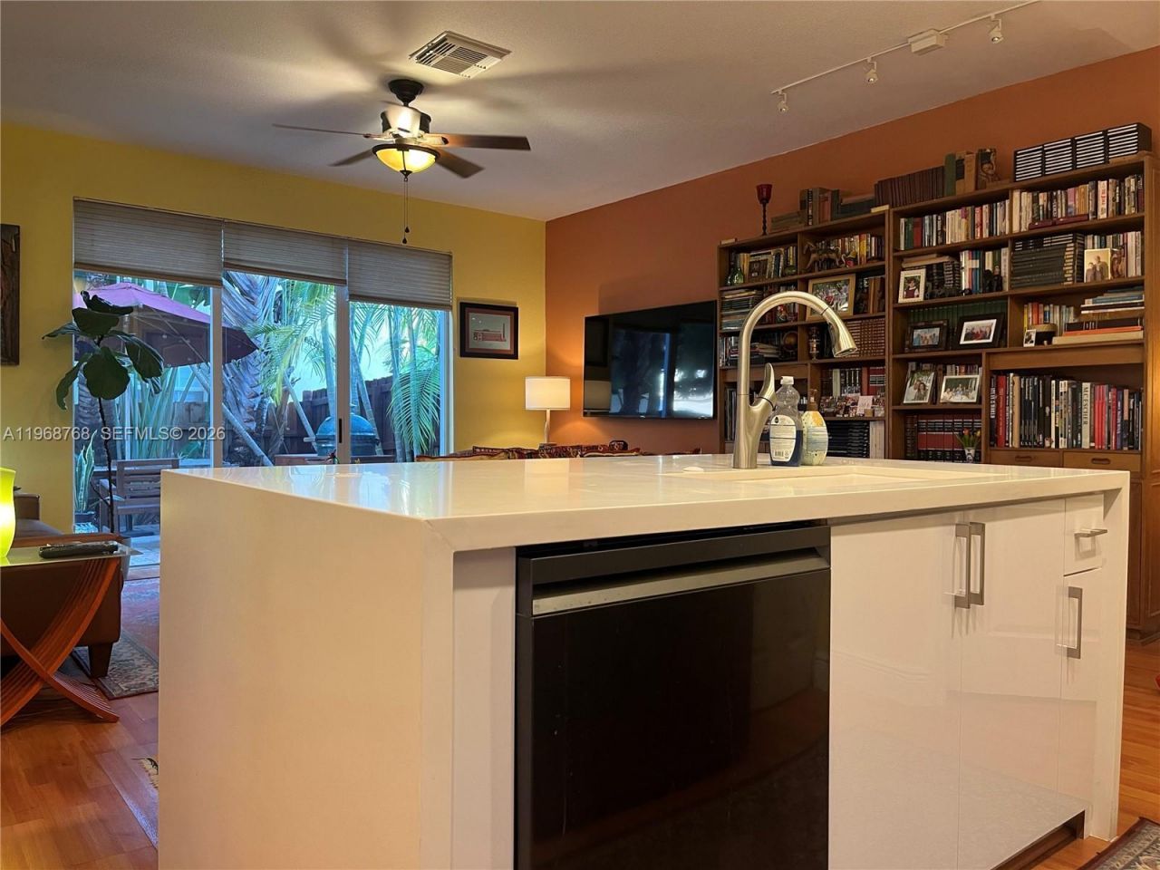 7469 NW 112th Pl, Doral, FL 33178 Photo