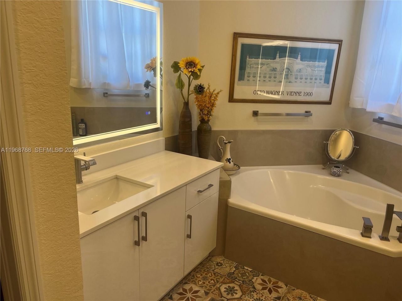 7469 NW 112th Pl, Doral, FL 33178 Photo