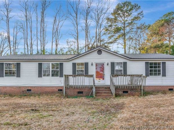 211 Lewis Street, Bladenboro, NC 28320