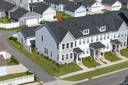 600 Southview Lane photo 4