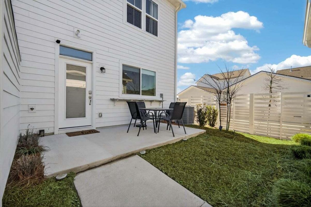 600 Southview Lane Photo 31