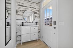 600 Southview Lane photo 4