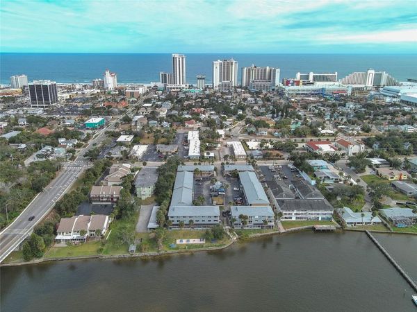 411 N HALIFAX AVENUE, Unit 300, DAYTONA BEACH, FL 32118