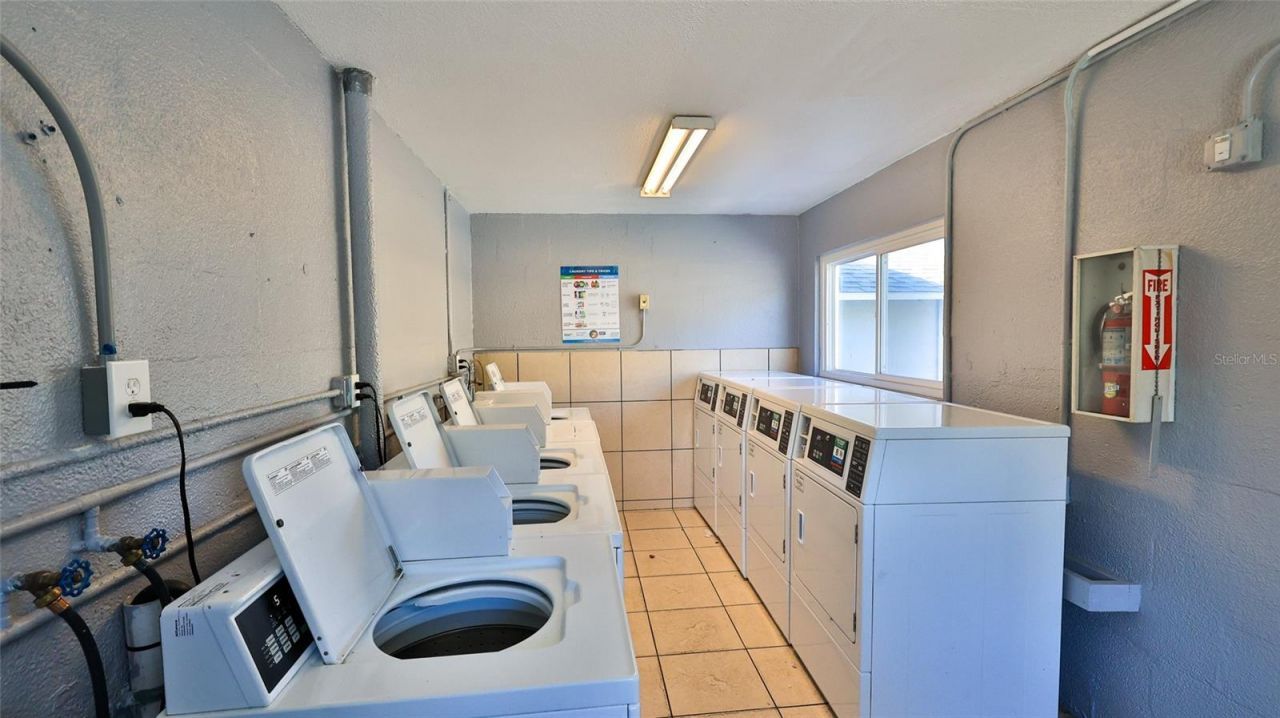 411 N Halifax Avenue, Unit 300, Daytona Beach, FL 32118 Photo
