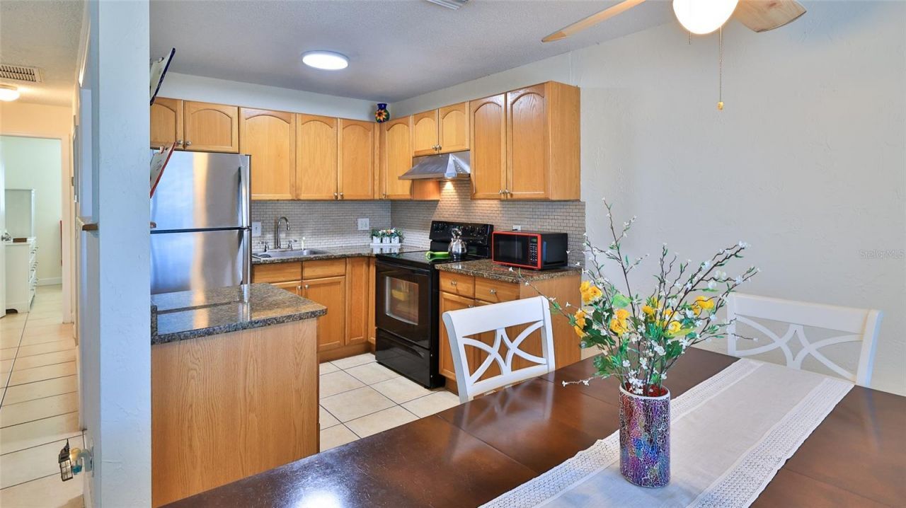 411 N Halifax Avenue, Unit 300, Daytona Beach, FL 32118 Photo