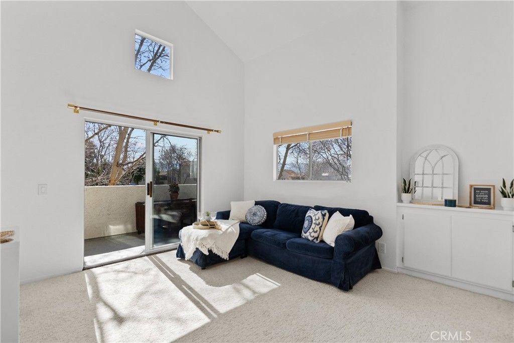 21358 Nandina Lane, Unit 204, Newhall, CA 91321 Main Photo