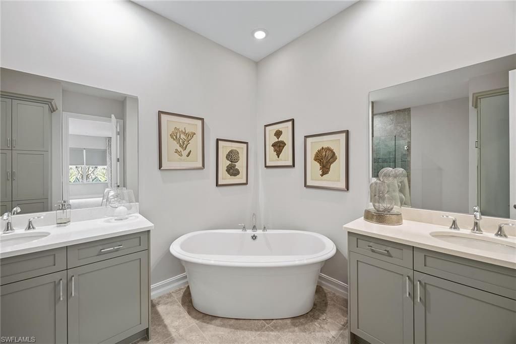 7825 Hawthorne Dr, Unit 2103, Naples, FL 34113 Photo
