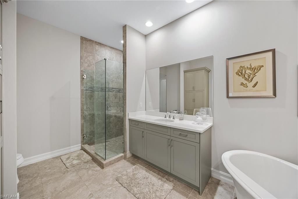 7825 Hawthorne Dr, Unit 2103, Naples, FL 34113 Photo