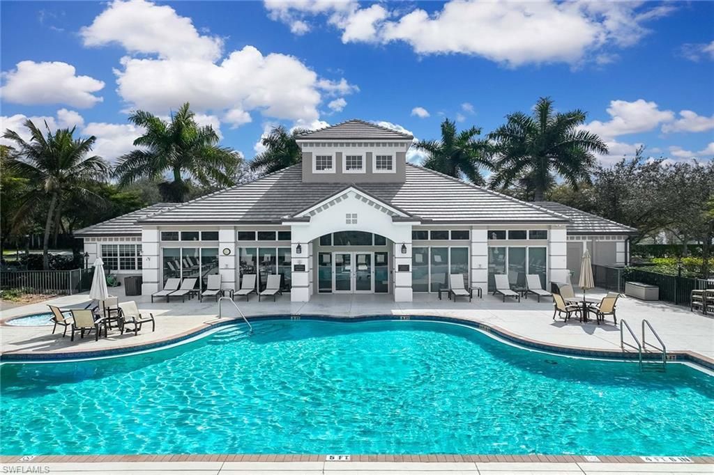 7825 Hawthorne Dr, Unit 2103, Naples, FL 34113 Photo