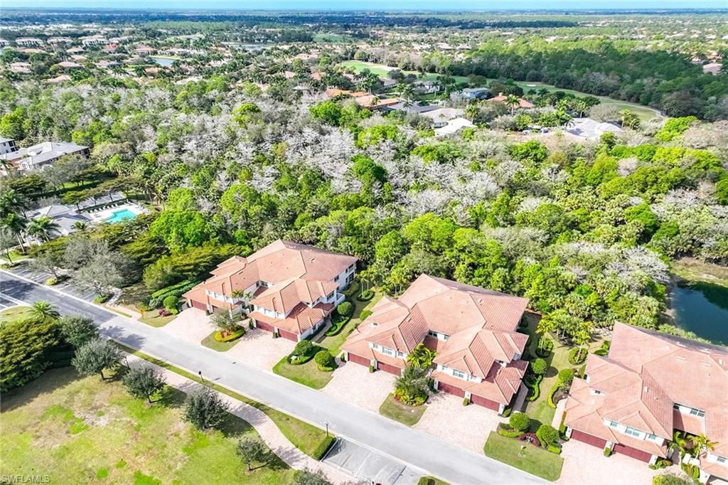 7825 Hawthorne Dr, Unit 2103, Naples, FL 34113 Photo