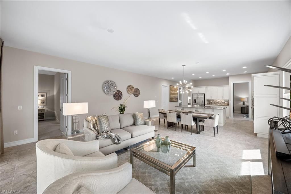 7825 Hawthorne Dr, Unit 2103, Naples, FL 34113 Photo