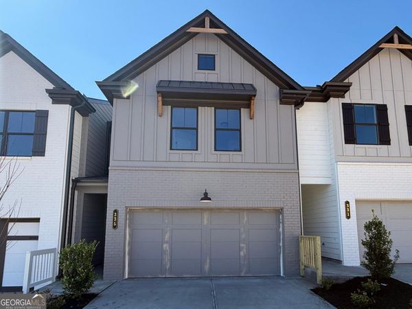 335 Brook Landing Circle, Auburn, GA 30011