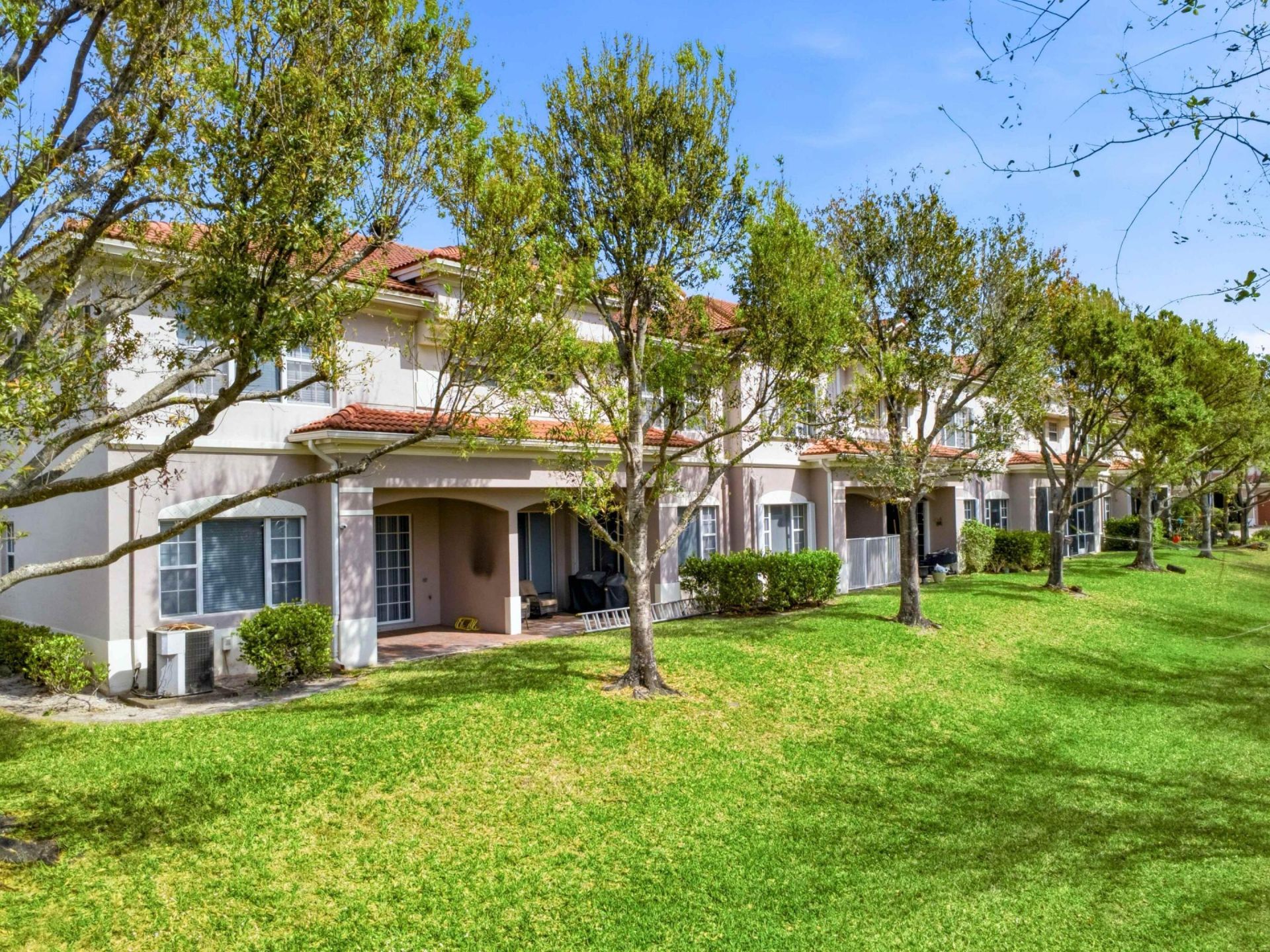 34 Lancaster Road, Boynton Beach, FL 33426 Photo