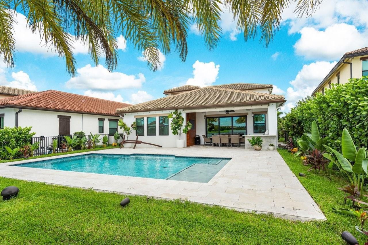 8605 E Baypoint Circle, Parkland, FL 33076 Photo