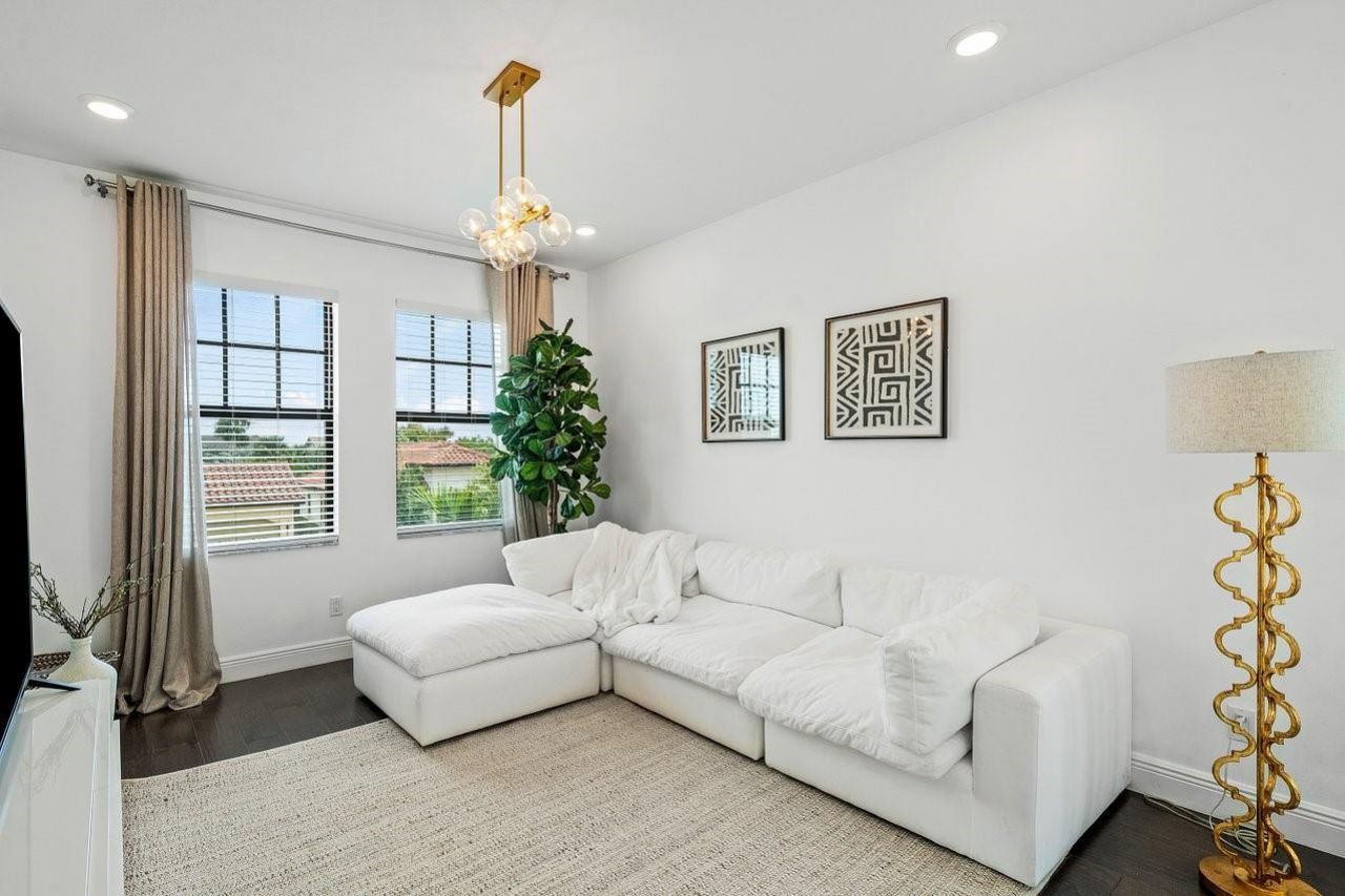 8605 E Baypoint Circle, Parkland, FL 33076 Photo