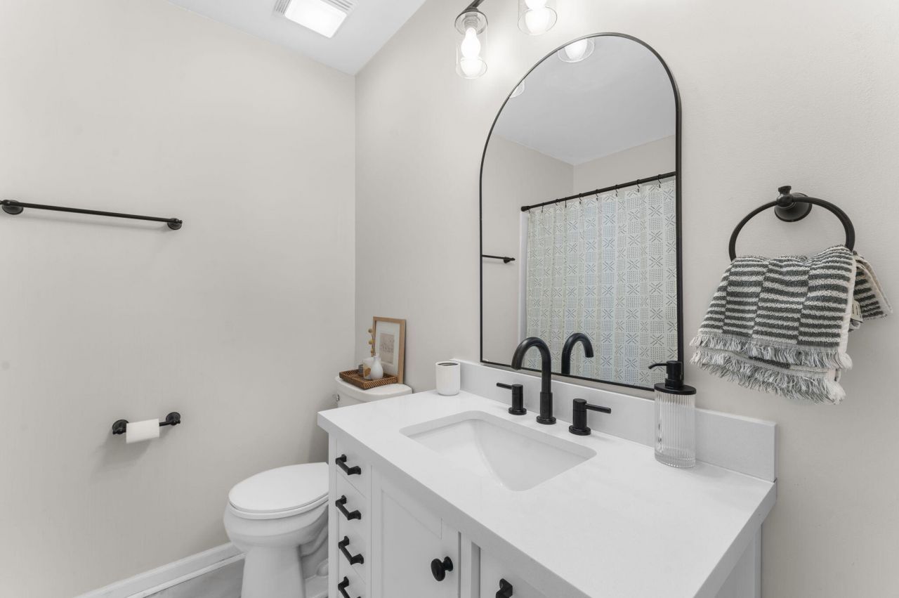 118 Bramwell Drive Photo 27