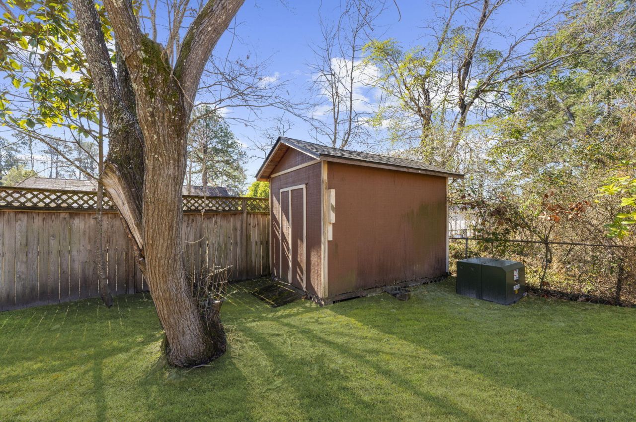 118 Bramwell Drive Photo 40