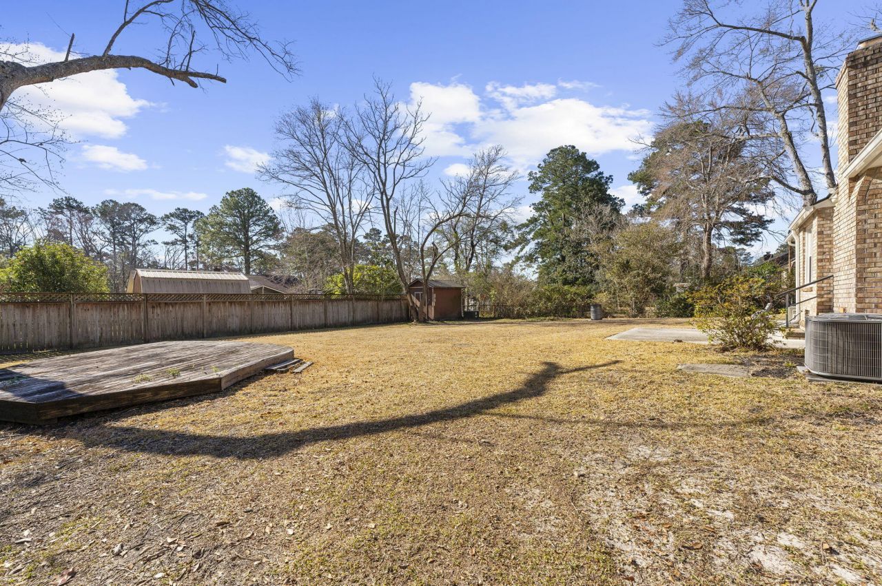 118 Bramwell Drive Photo 40