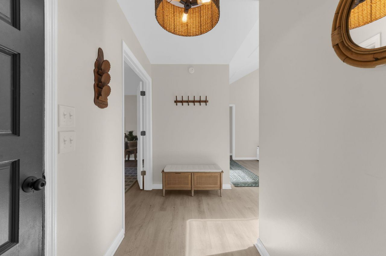 118 Bramwell Drive Photo 7